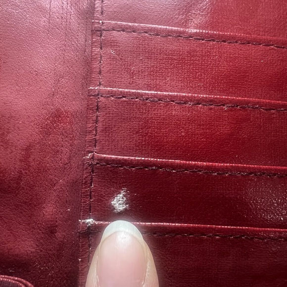 Vintage Eel Skin Leather Wallet in Rich Burgundy | Glossy - Picture 5 of 6